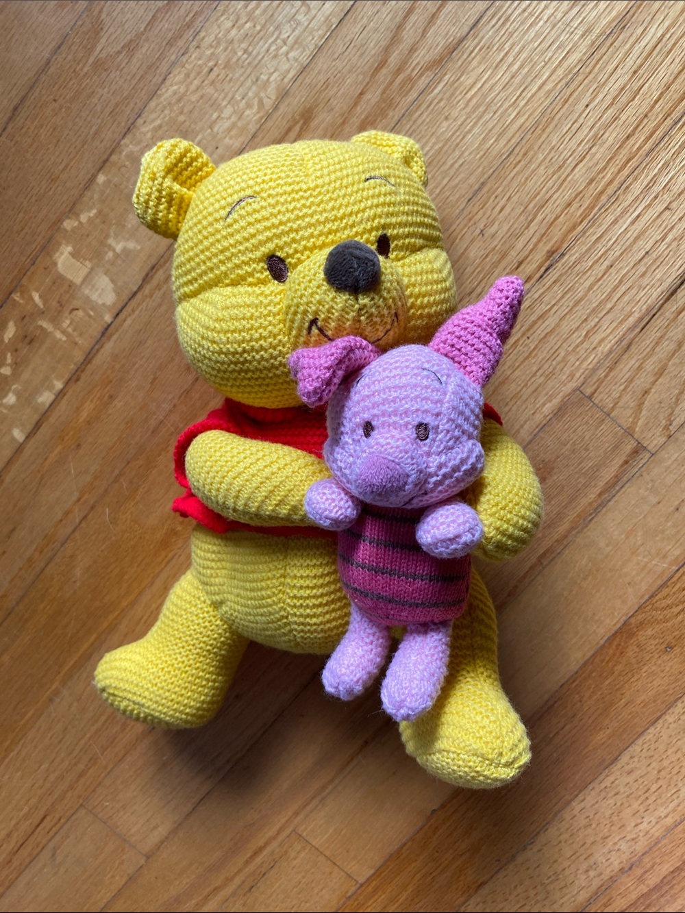 NWOT 10” Sitting Disney/Gund Winnie the Pooh Knit Plush with Pink Piglet